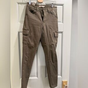 Levi's 721 High Rise Skinny Jeans - Olive